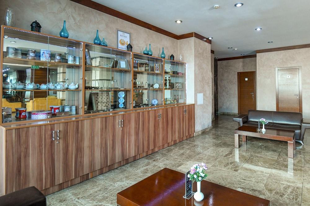 Avenue Hotel Баку Экстерьер фото